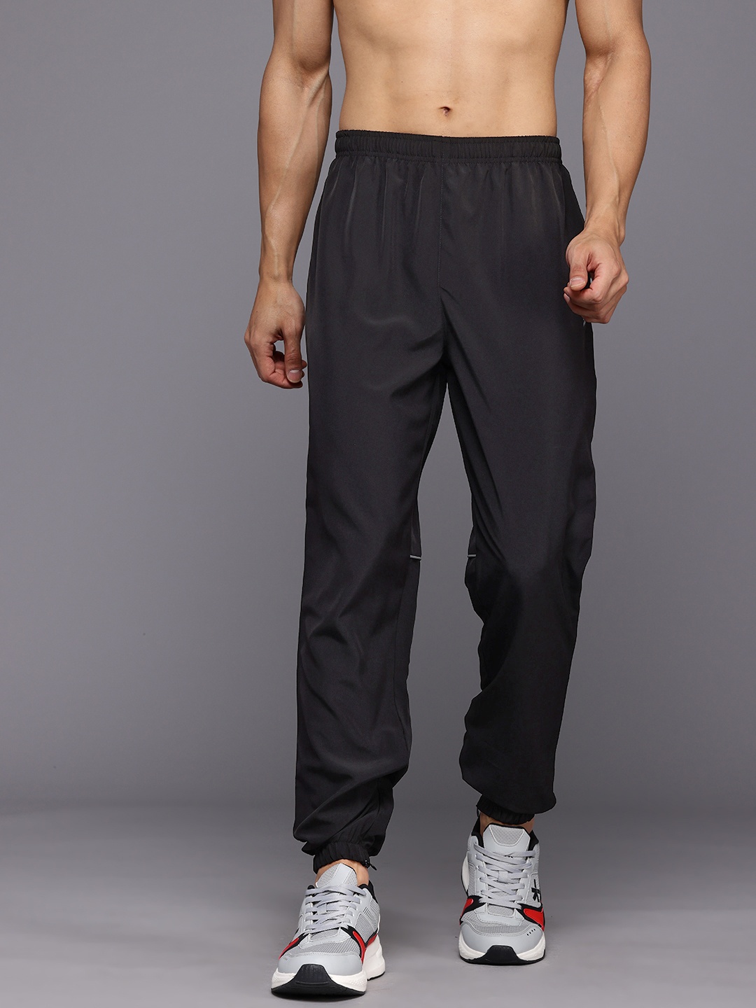 

HRX by Hrithik Roshan Men Rapid-Dry Running Joggers, Black