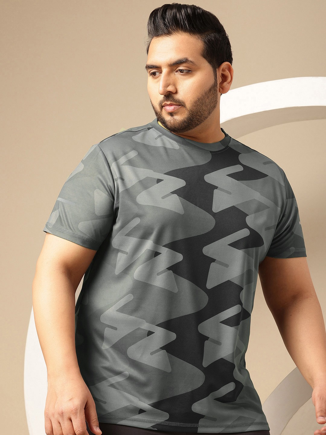 

Sztori Plus Size Reflective Detail Printed T-shirt, Grey