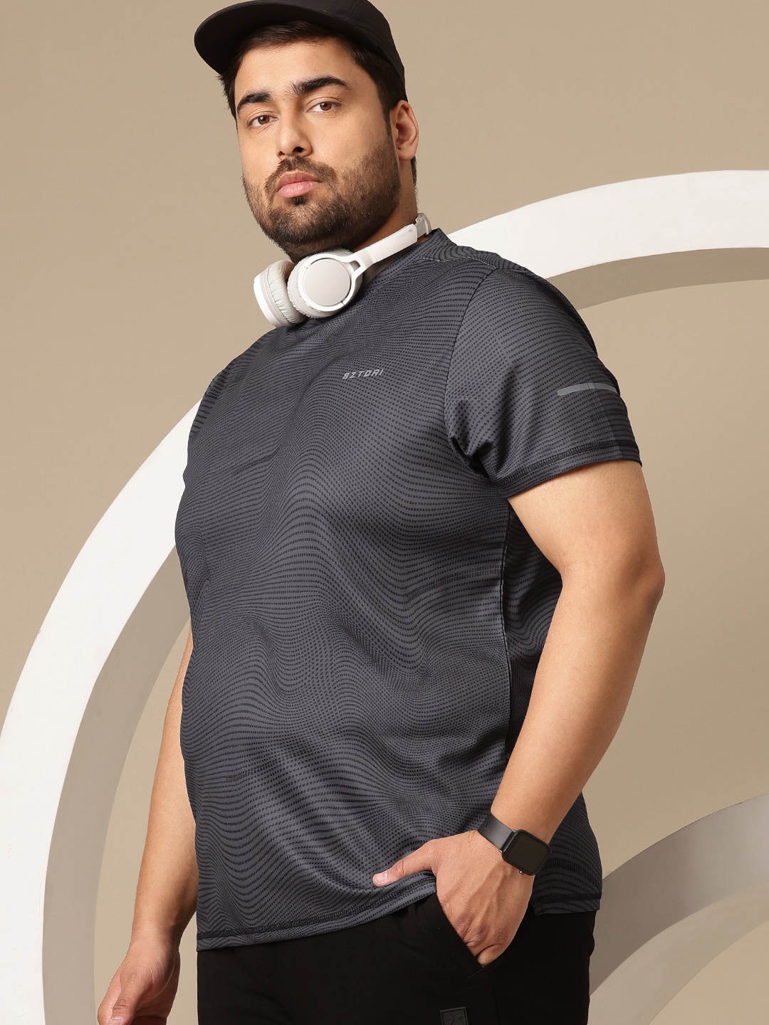 

Sztori Men Plus Size Printed T-shirt, Charcoal