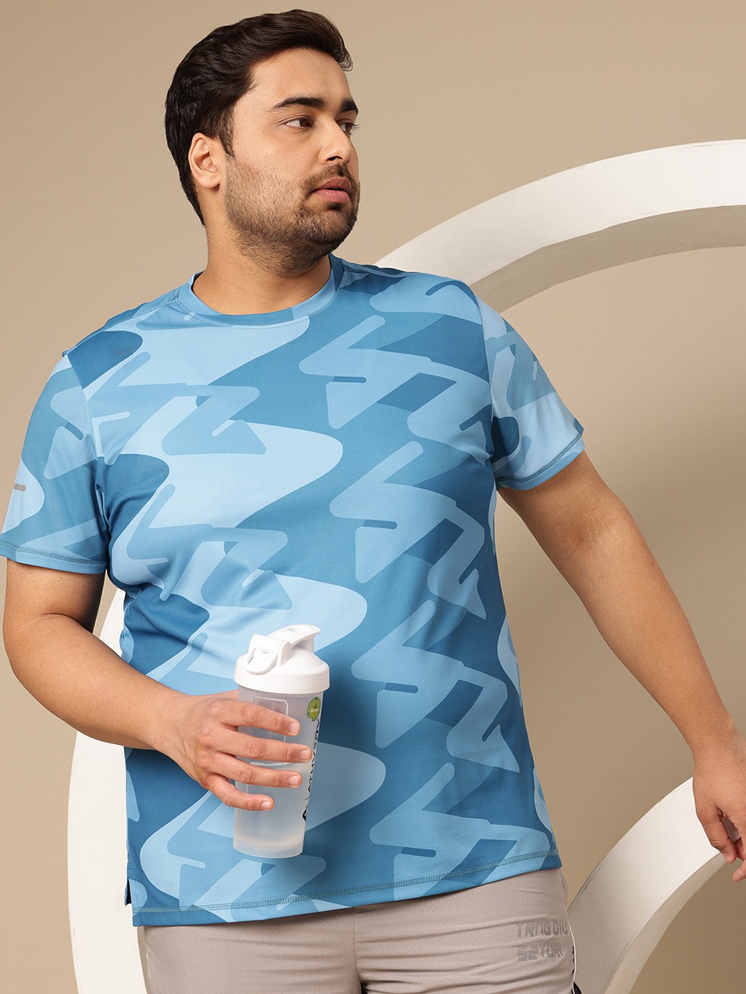 

Sztori Plus Size Printed Reflective Detail T-shirt, Blue