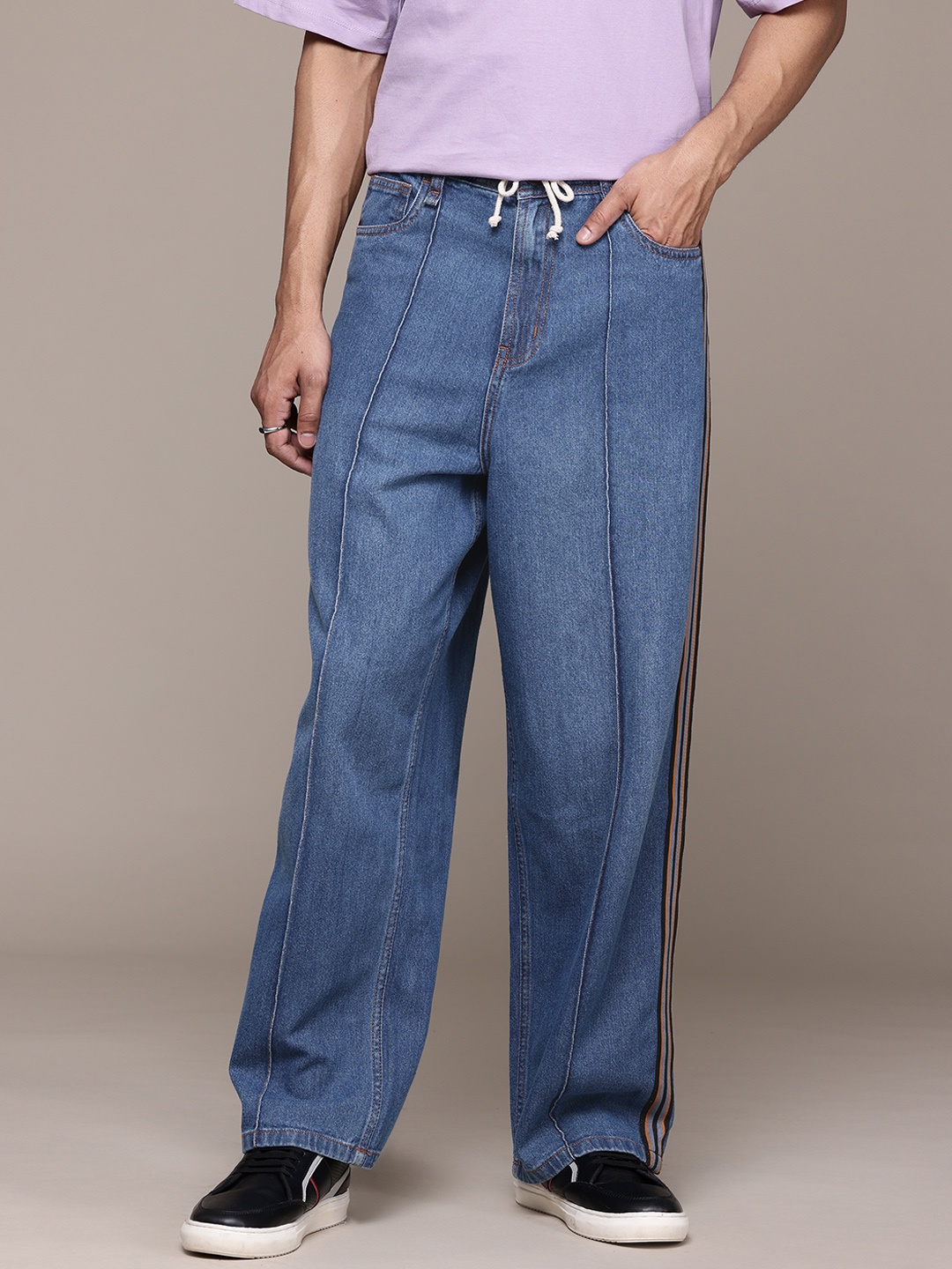 

The Roadster Lifestyle Co. Pure Cotton Baggy Fit with Side Stripe Jeans, Blue