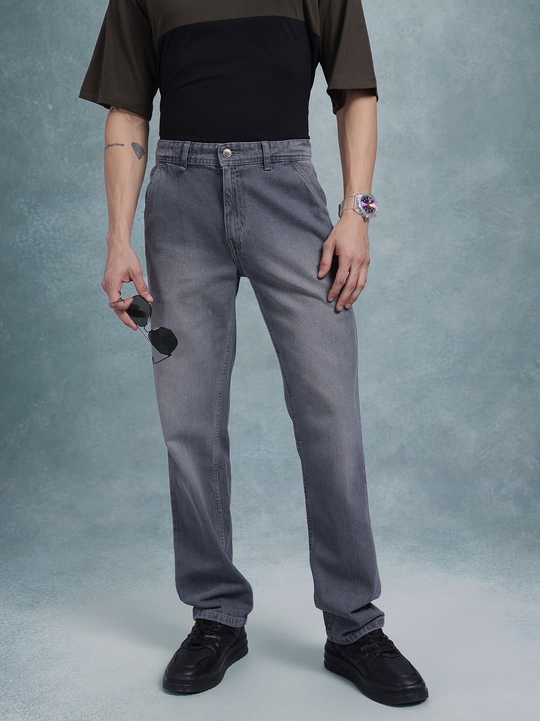

The Roadster Life Co. Light Fade Regular Fit Jeans, Charcoal