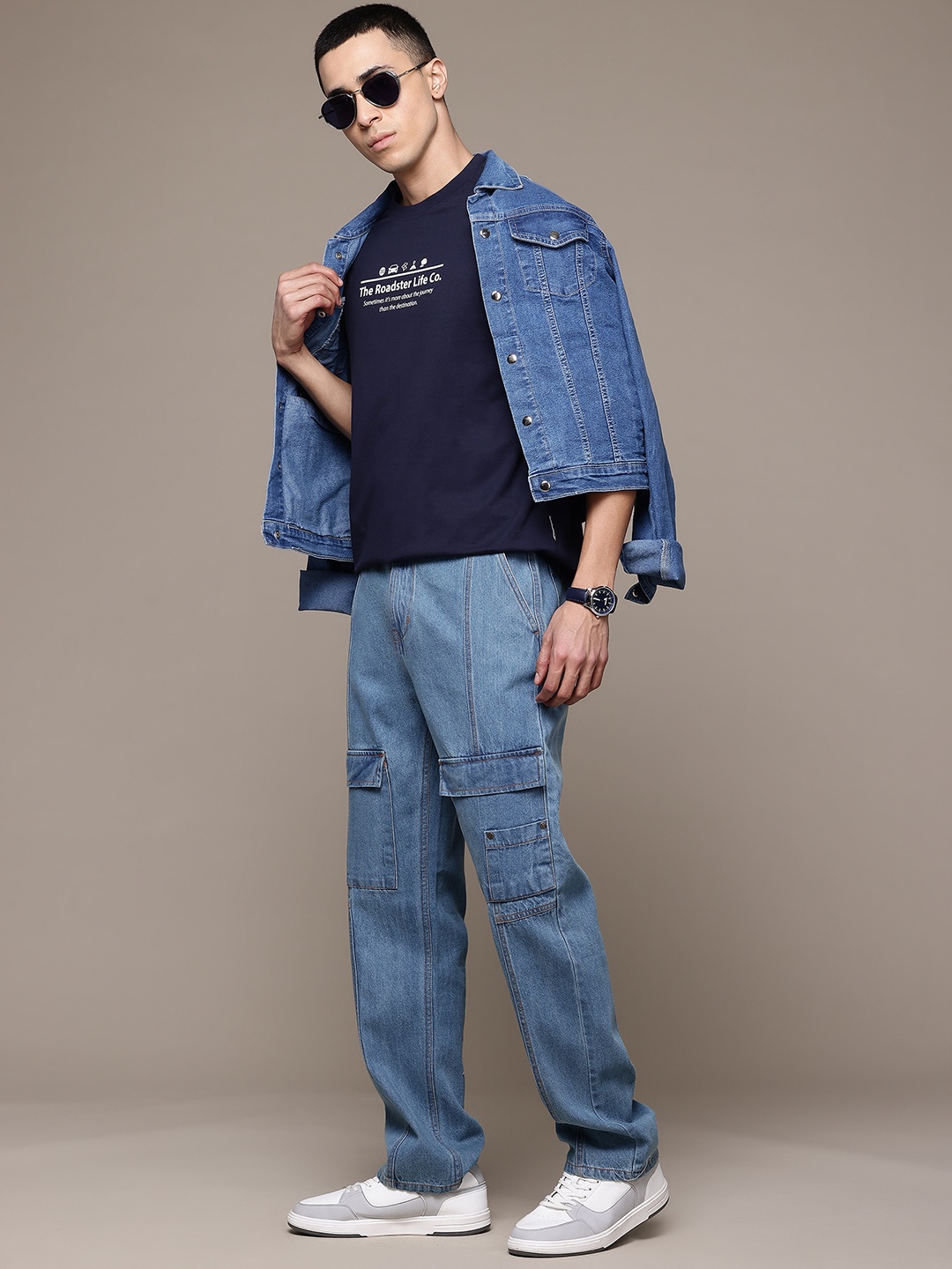 

The Roadster Lifestyle Co. Men Pure Cotton Straight Fit Jeans, Blue
