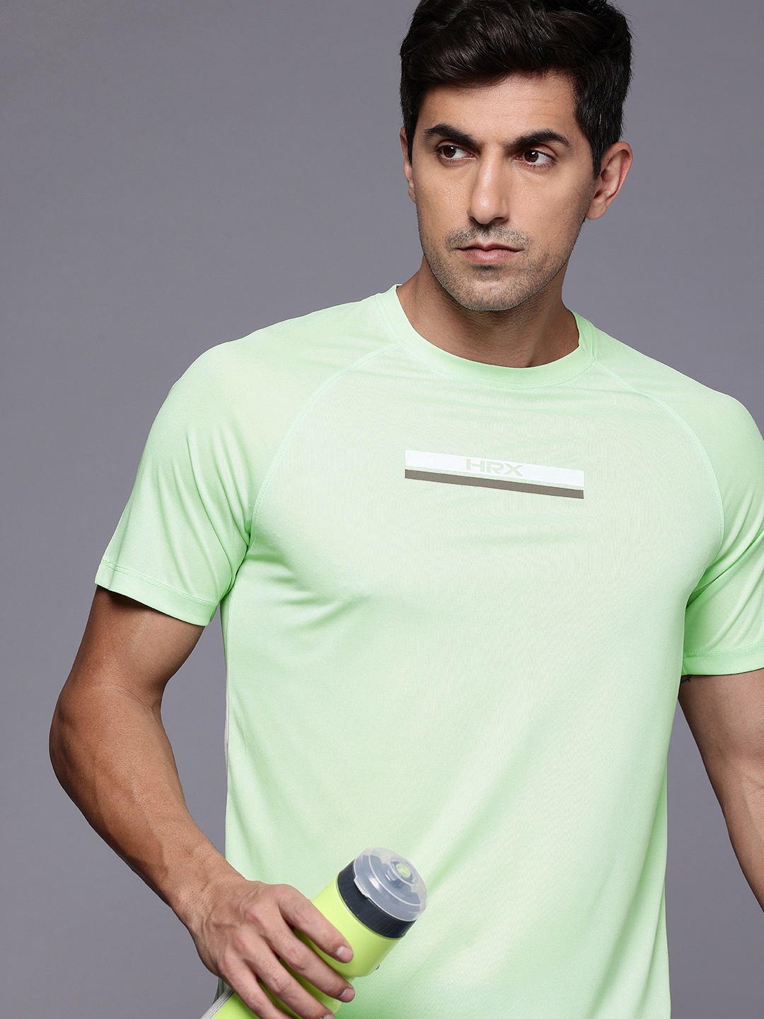 

HRX by Hrithik Roshan AIRFLOW Ultralite Rapid Dry Antimicrobial Finish Running T-shirt, Green