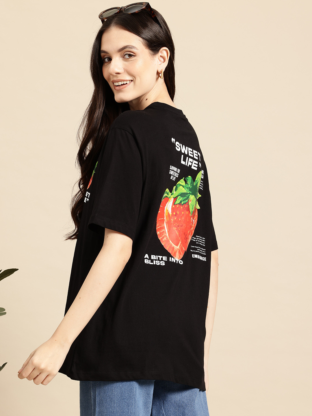 

Mast & Harbour Women Printed Drop-Shoulder Sleeves Pure Cotton Longline T-shirt, Black