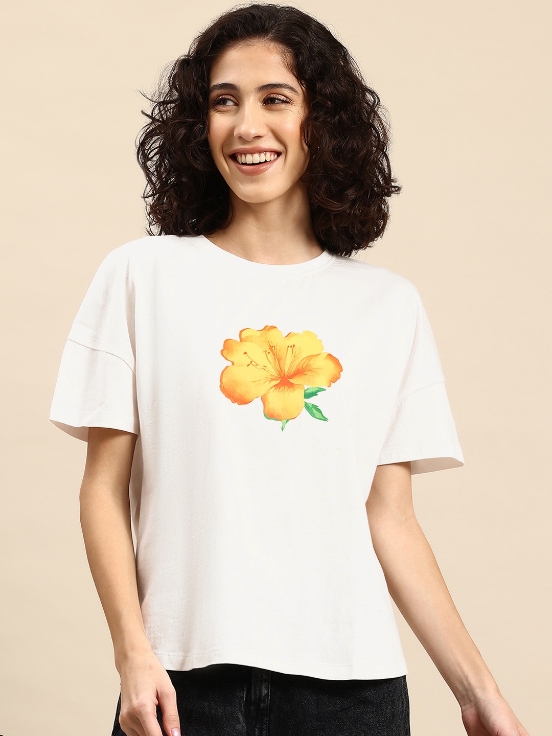 

Mast & Harbour Women Floral Printed Pure Cotton Relaxed Fit T-shirt, White