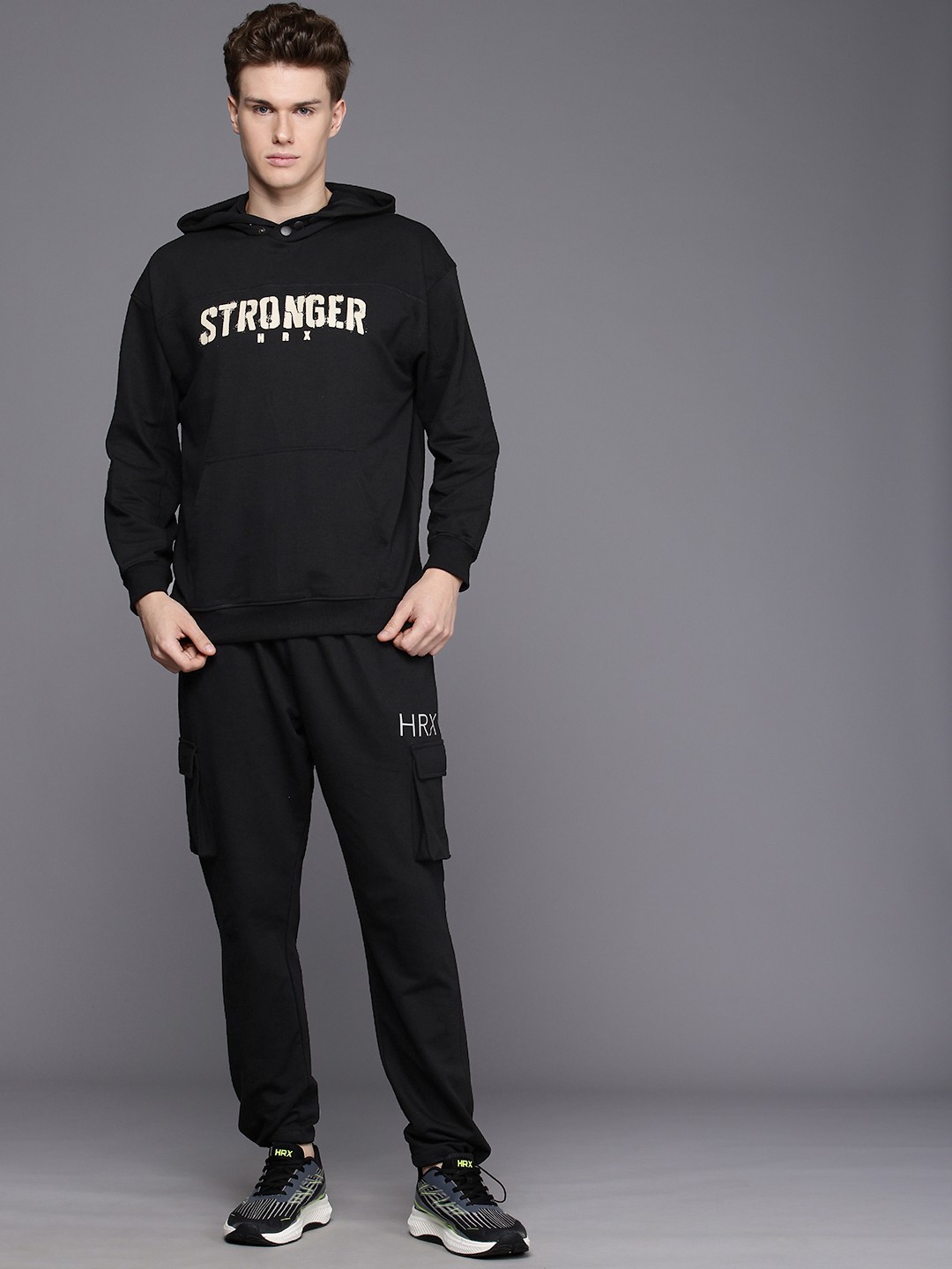 

HRX by Hrithik Roshan IRONTRIBE Typography Hooded Training Sweatshirt & Joggers Tracksuit, Black