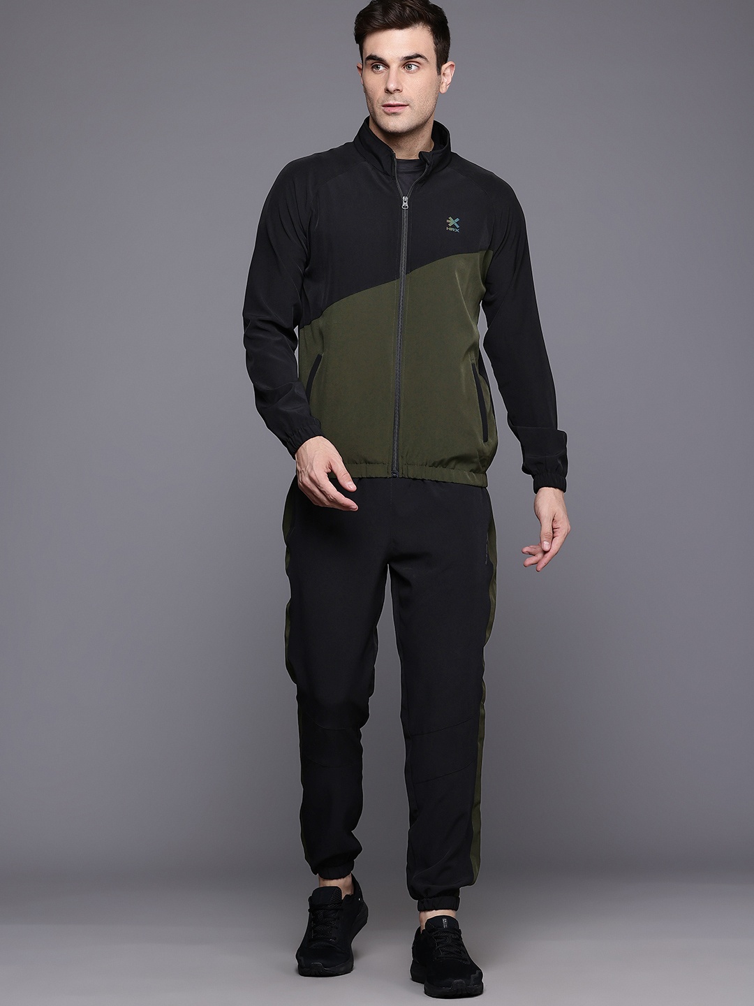 

HRX by Hrithik Roshan Rapid-Dry Colourblock Running Track Suit, Black