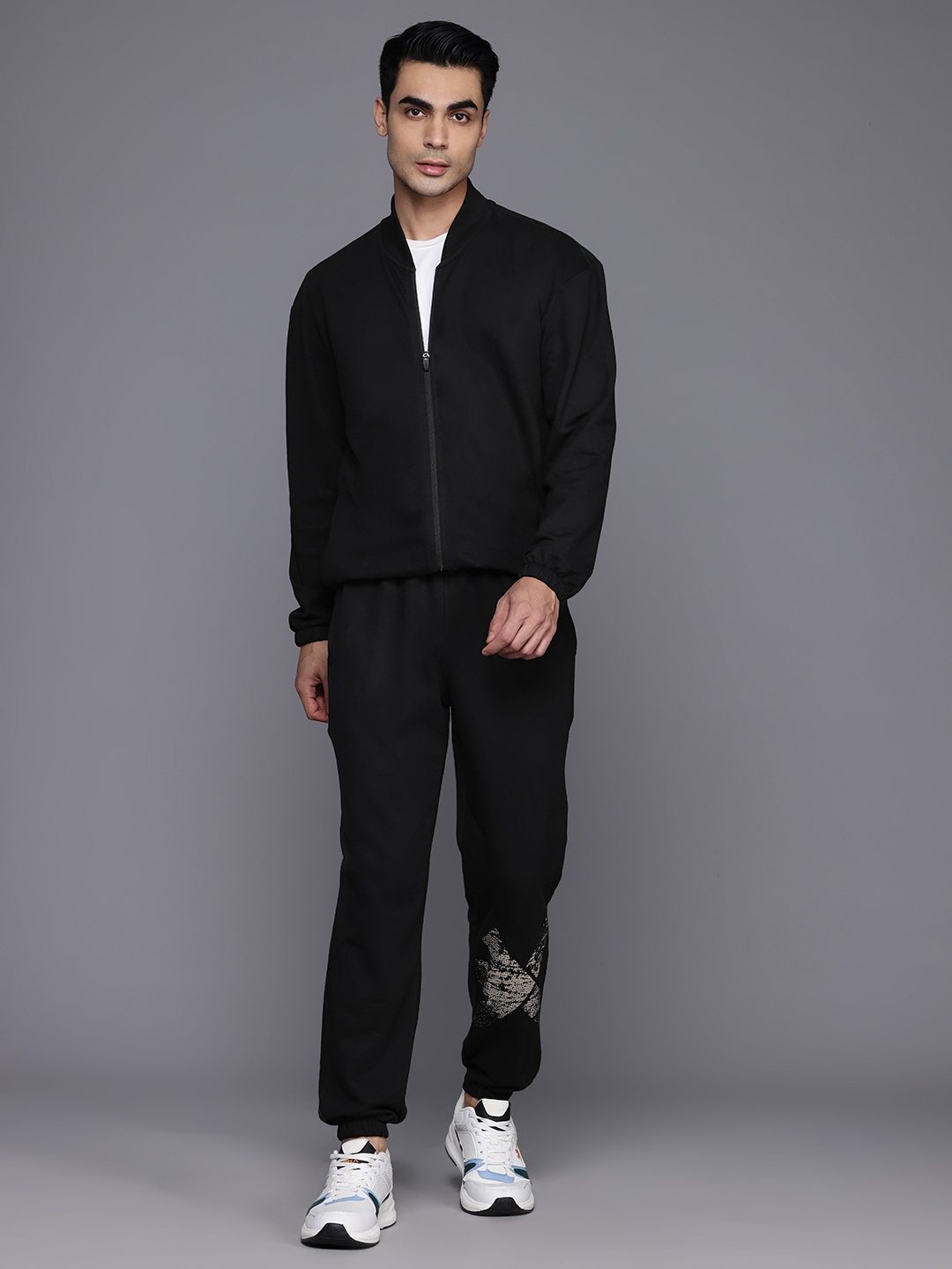 

HRX by Hrithik Roshan Training Tracksuit, Black