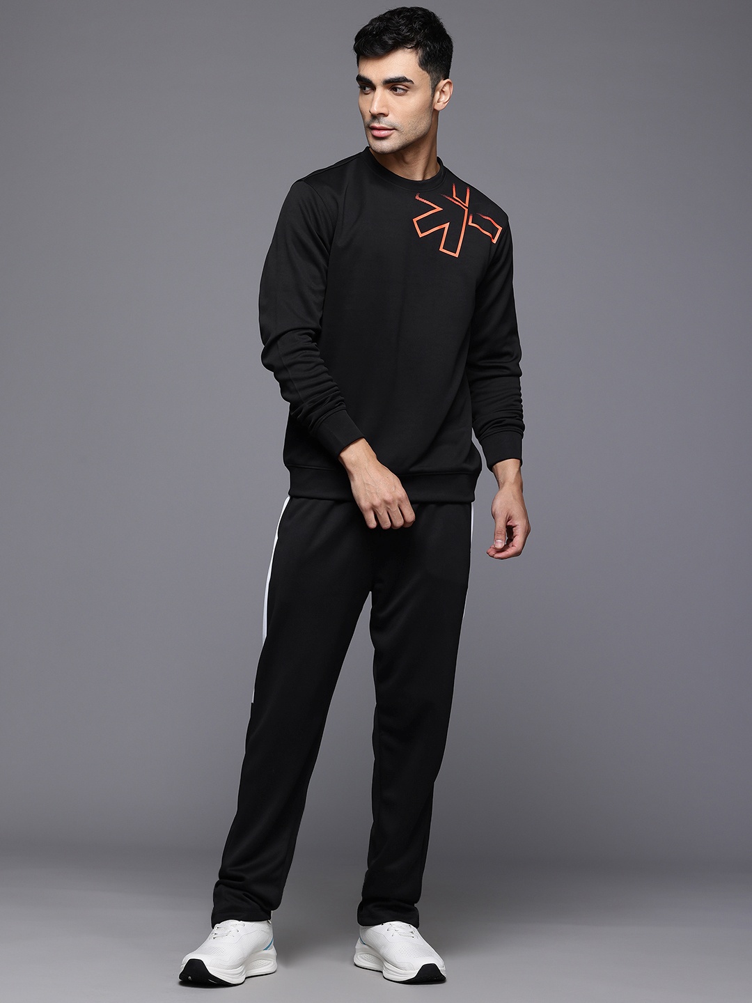 

HRX by Hrithik Roshan Men Rapid Dry Running Tracksuit, Black