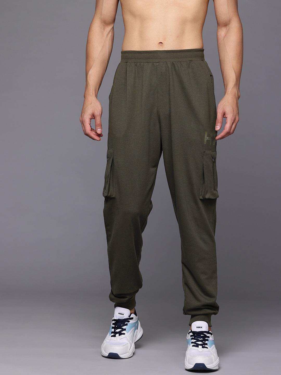 

HRX by Hrithik Roshan Men Cargo-Style Training Joggers, Olive