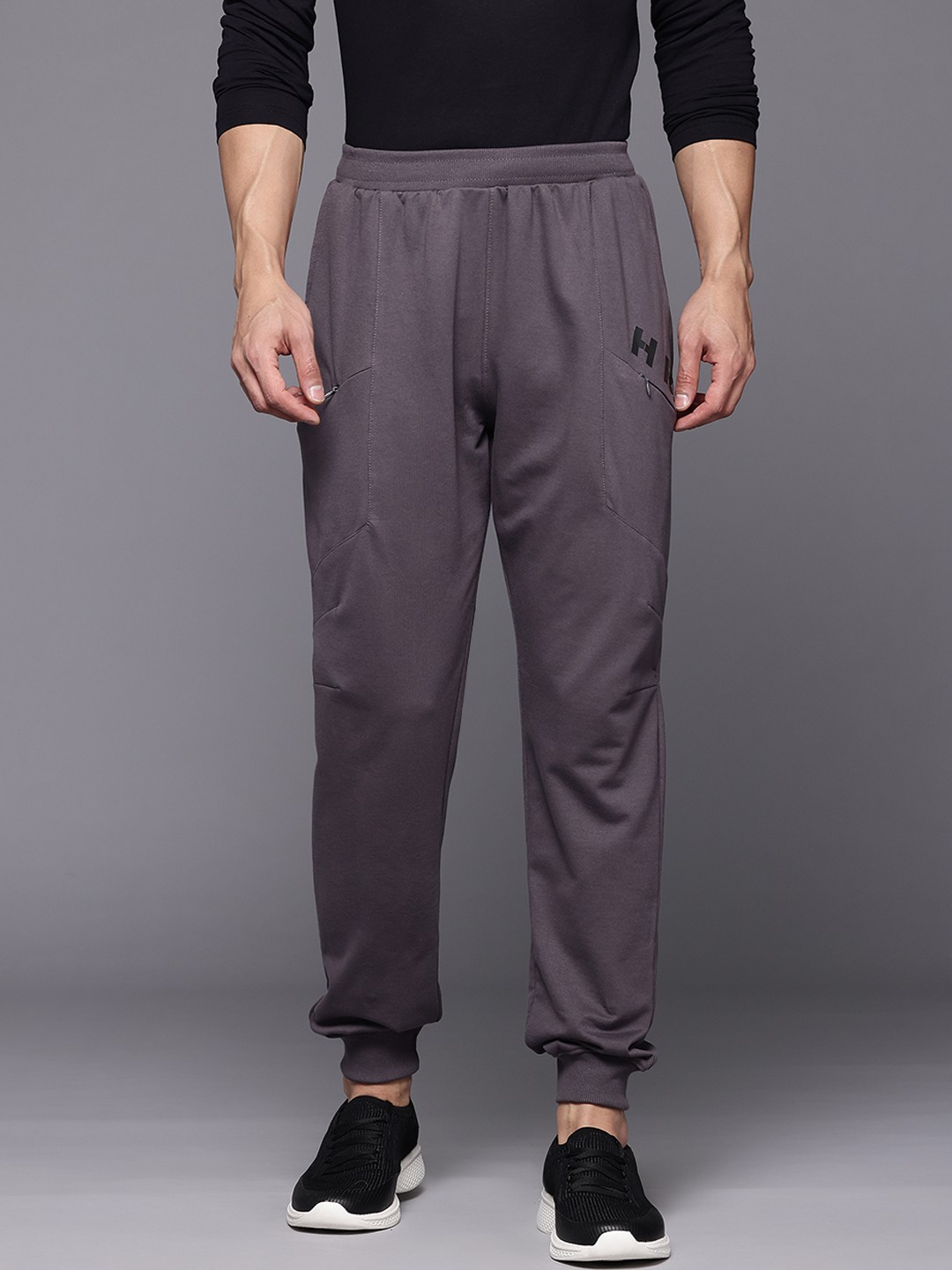

HRX by Hrithik Roshan Men Training Joggers, Grey