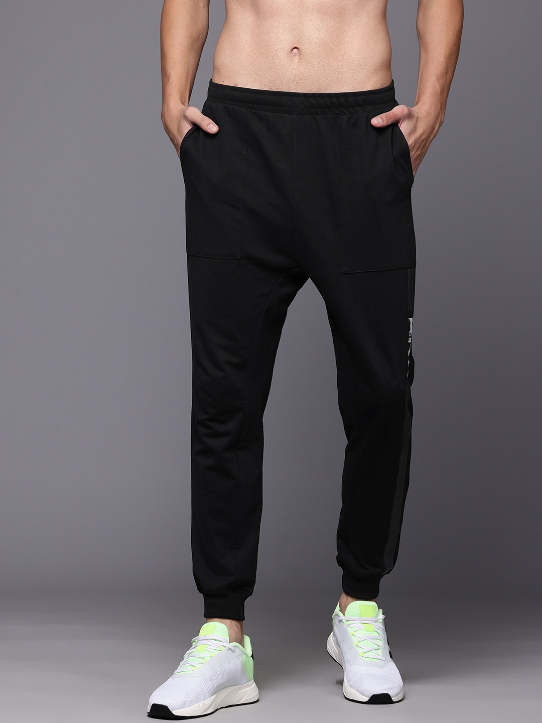 

HRX by Hrithik Roshan Men Training Joggers, Black