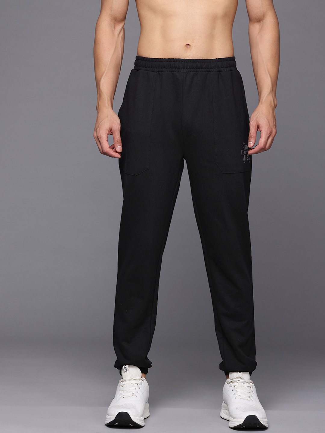 

HRX by Hrithik Roshan Men Training Joggers, Black