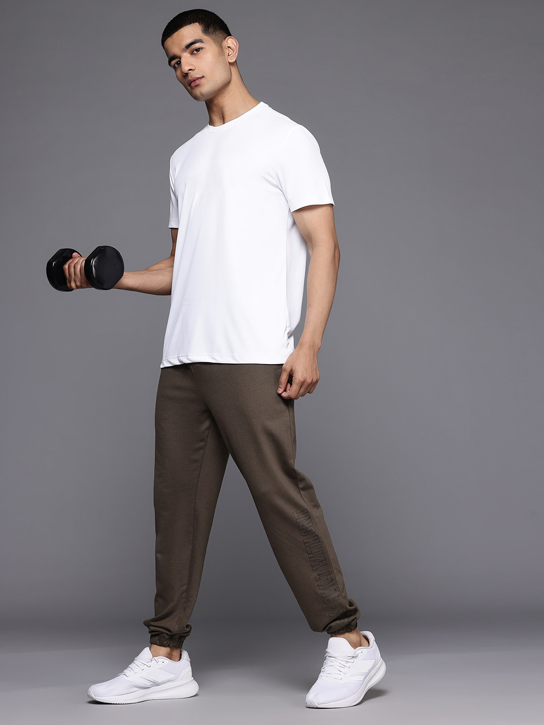 

HRX by Hrithik Roshan Men Yoga Joggers, Brown