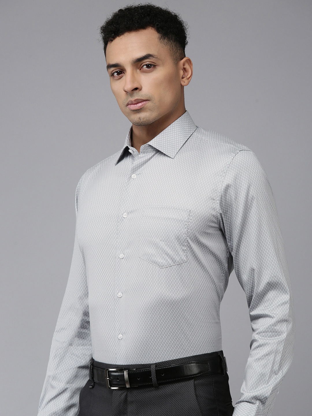 

Van Heusen Pure Cotton Slim Fit Opaque Printed Formal Shirt, Grey