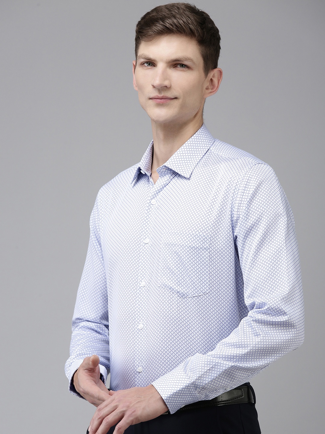

Van Heusen India Slim Fit Floral Printed Pure Cotton Formal Shirt, White