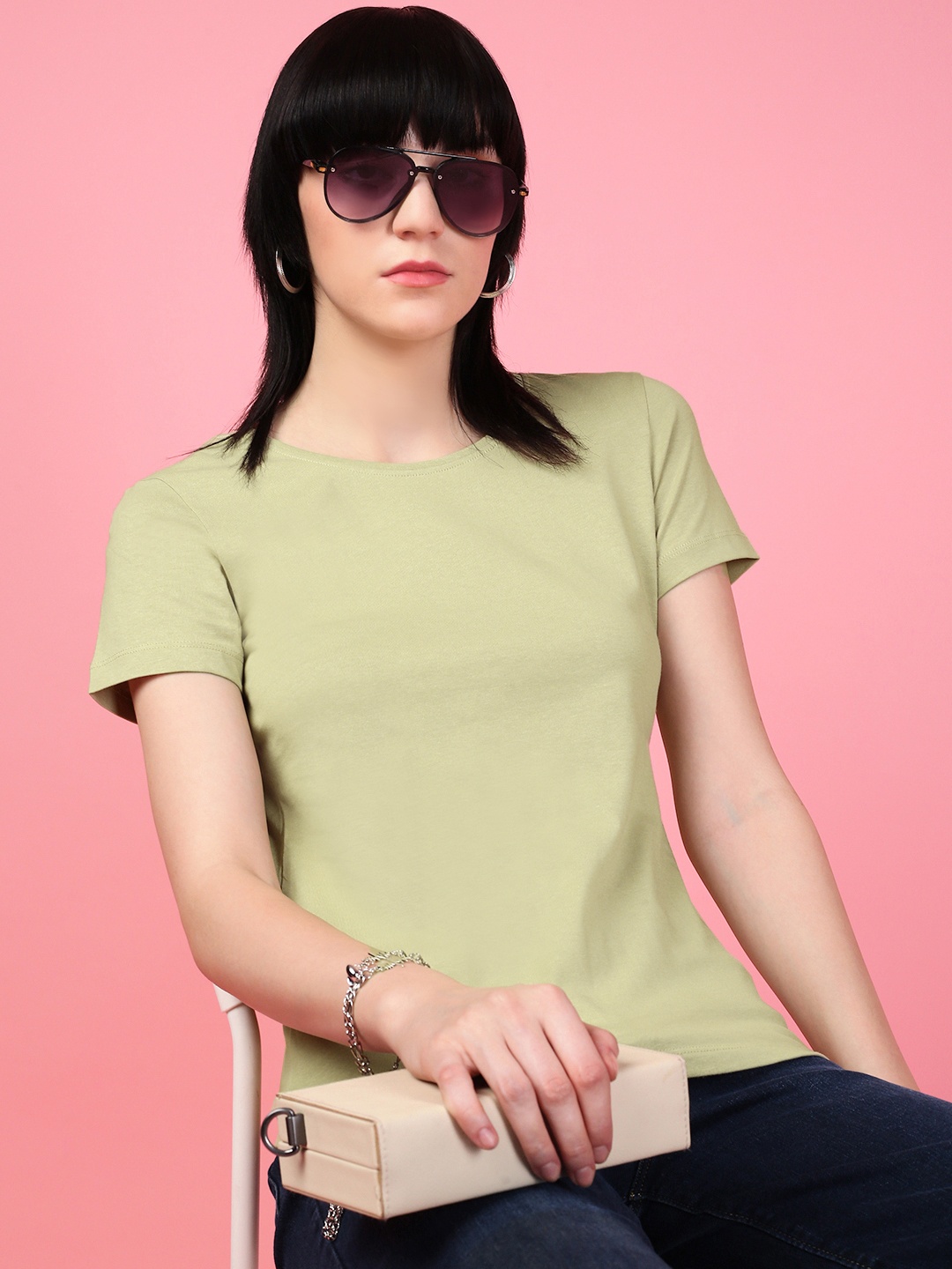 

DressBerry Women Solid Round Neck T-shirt, Olive