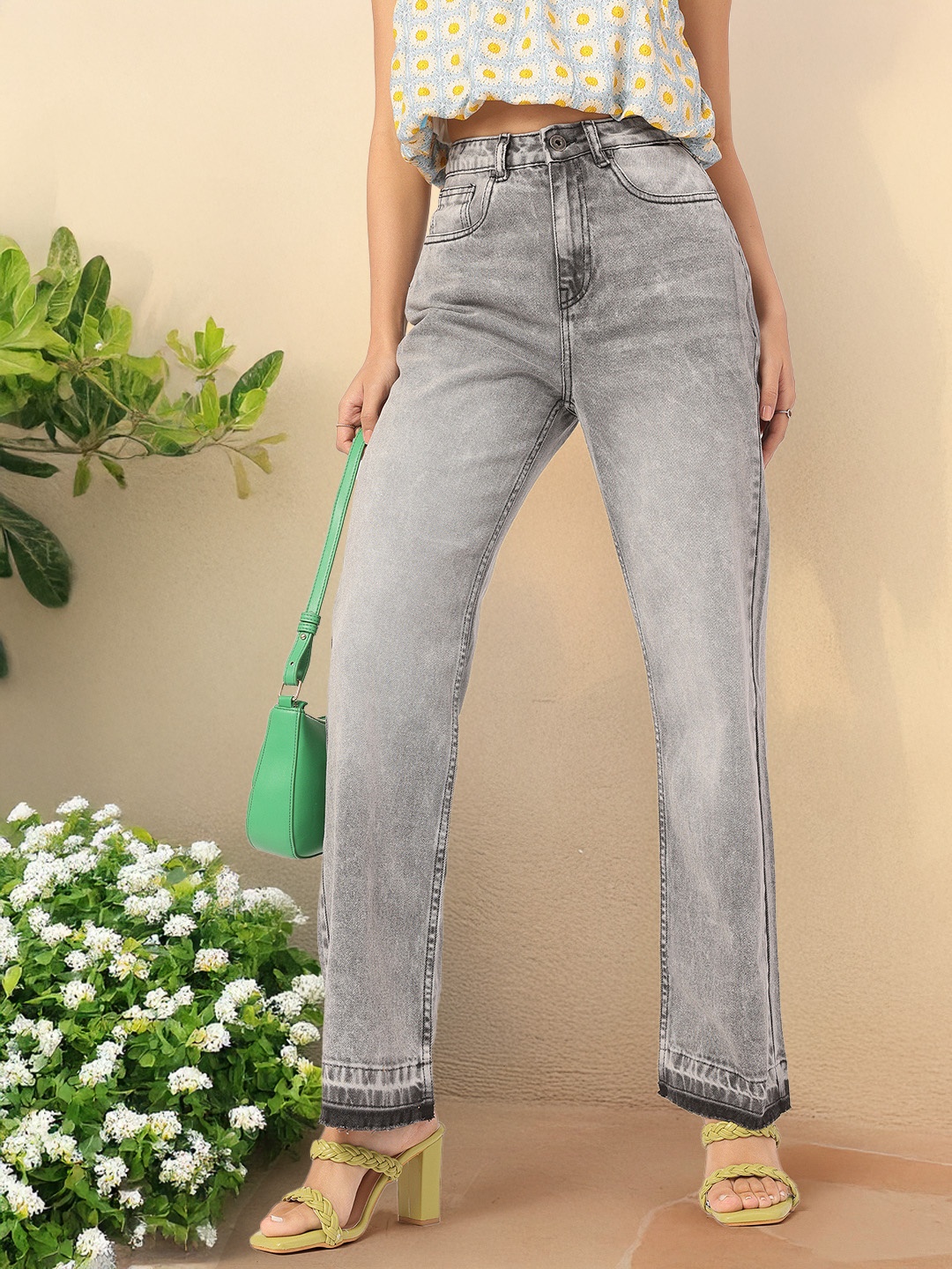 

DressBerry Women Fearless Fit Flared Fit Jeans, Grey