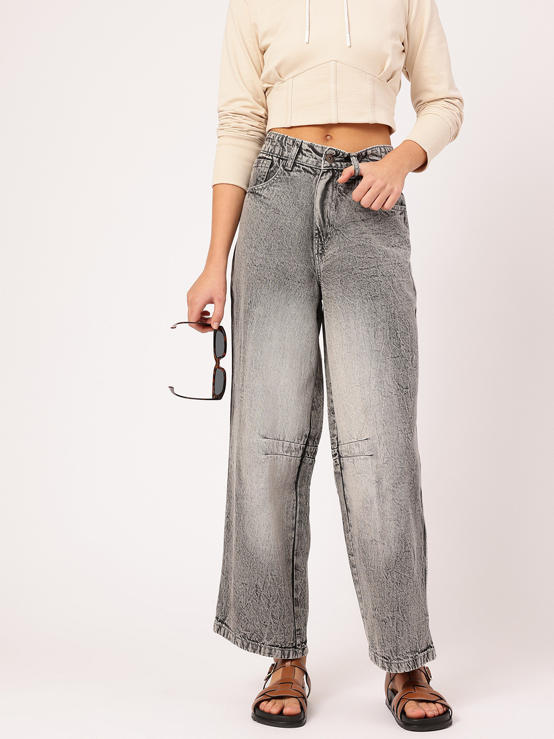 

DressBerry Women Timeless Threads Faded Baggy jeans, Grey