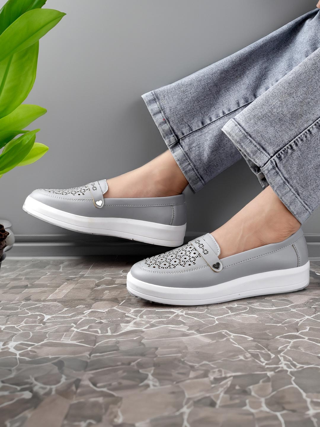 

DressBerry Women Textured Slip-On Sneakers, Grey