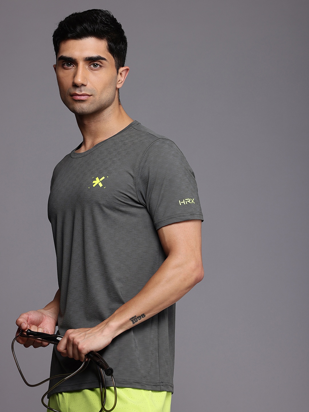 

HRX by Hrithik Roshan Sculptflex Self-Design Textured Training T-shirt, Charcoal
