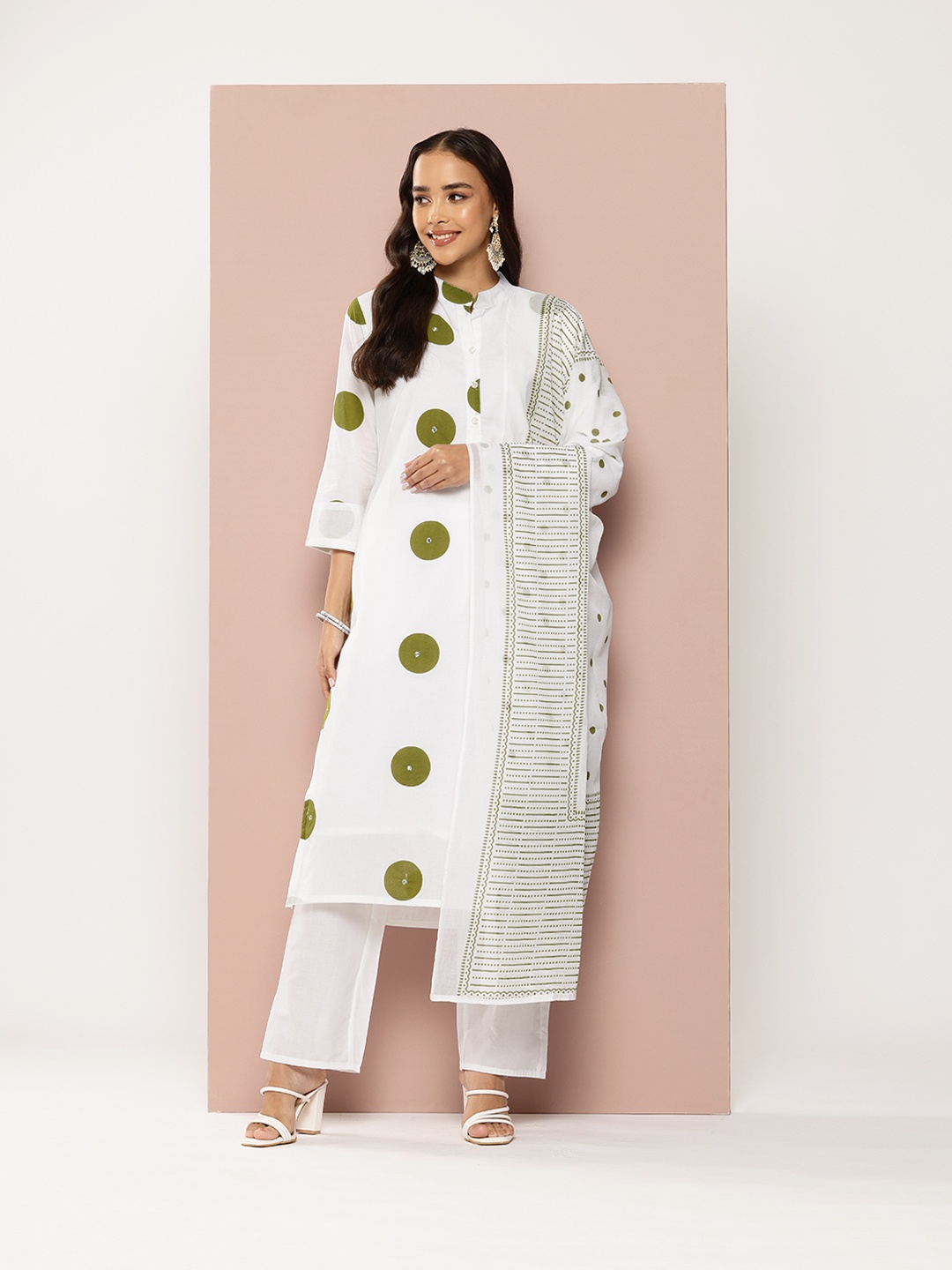 

PARTHVI Printed Beads & Stones Pure Cotton Kurta With Trousers & Dupatta, Green