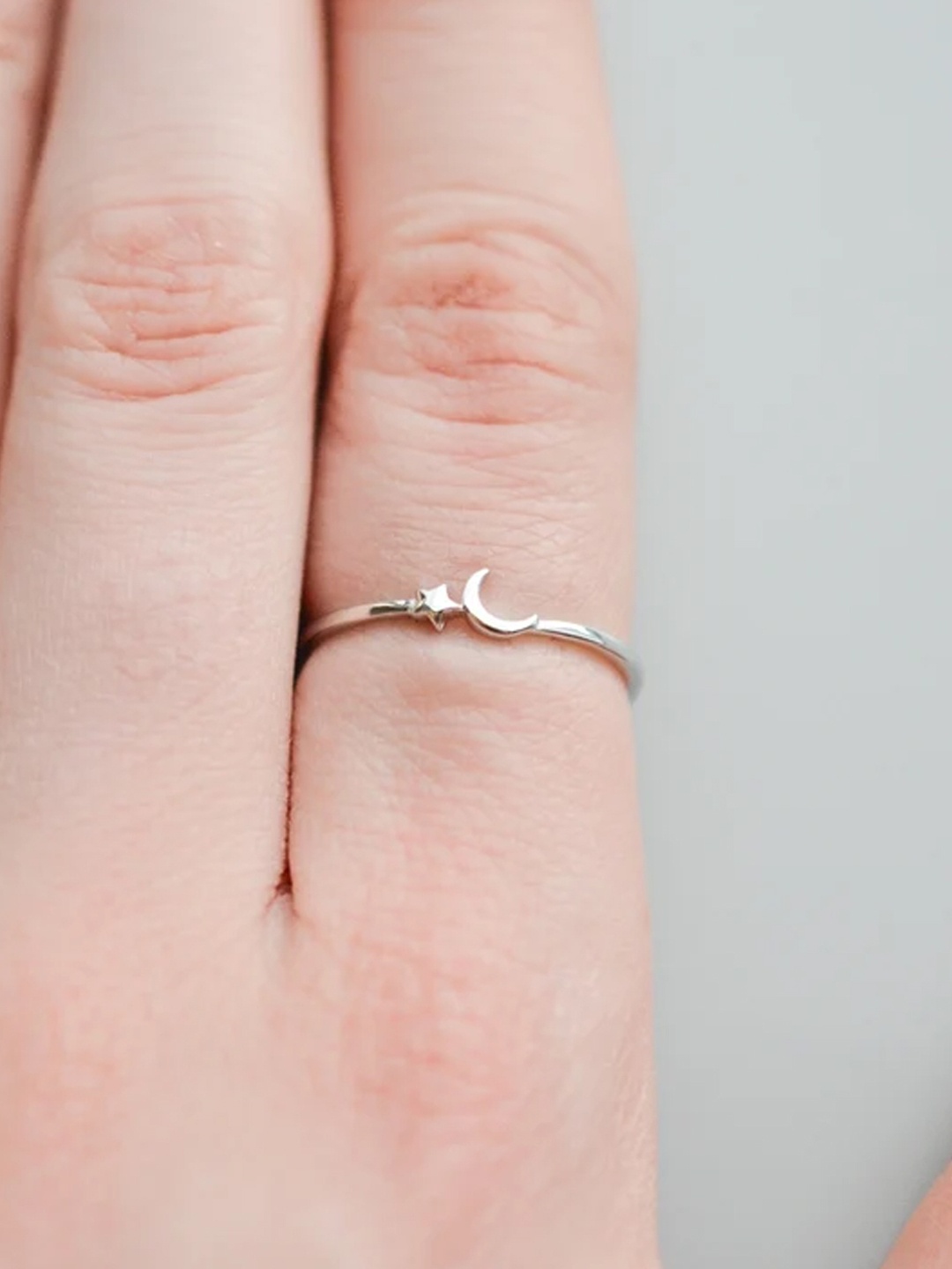 

Goldnera 925 Sterling Silver Plated Sun Moon Shape Finger Ring