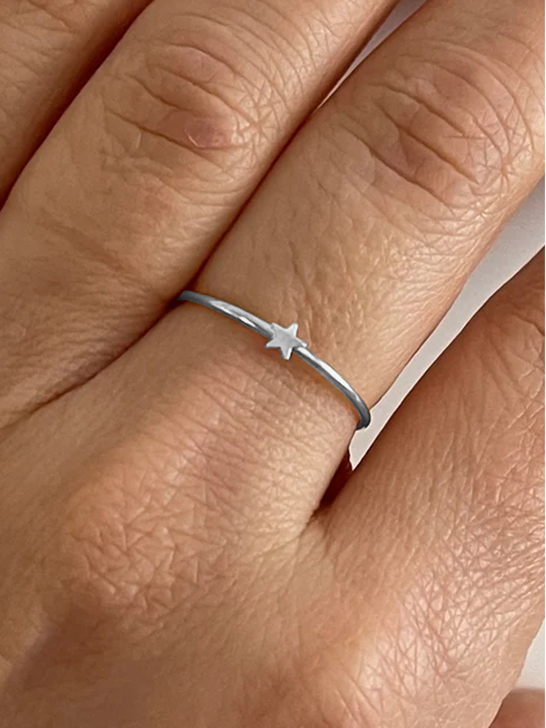 

Goldnera 925 Sterling Silver Plated Minimal Star Finger Ring