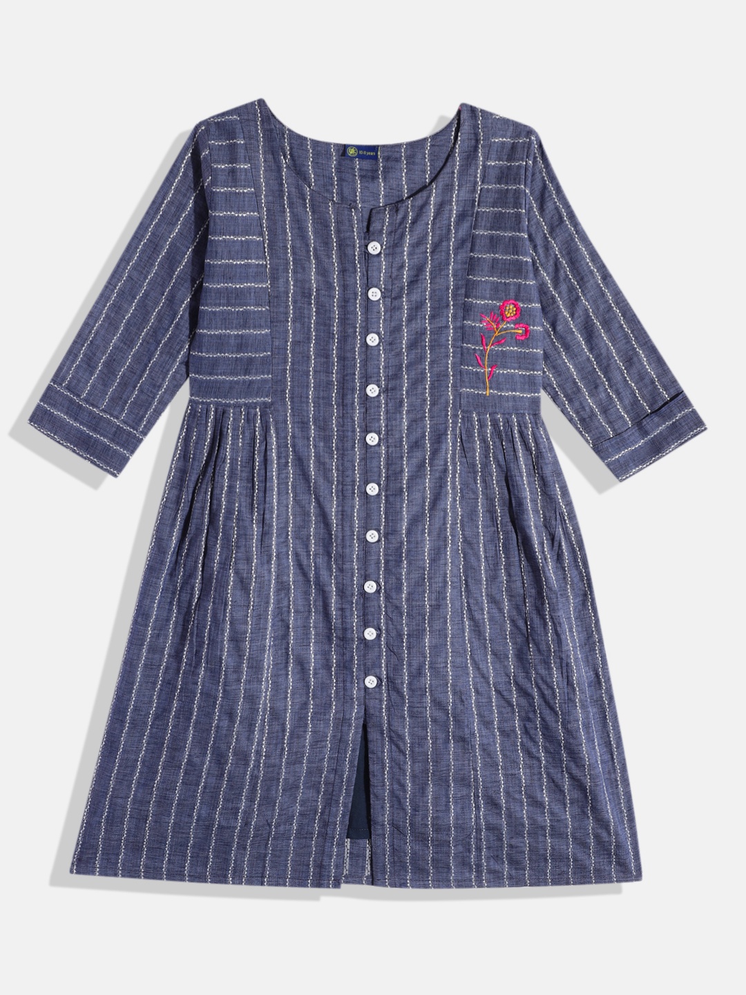 

YK Embroidered Thread Work Cotton Denim Panelled Short Kurti, Blue