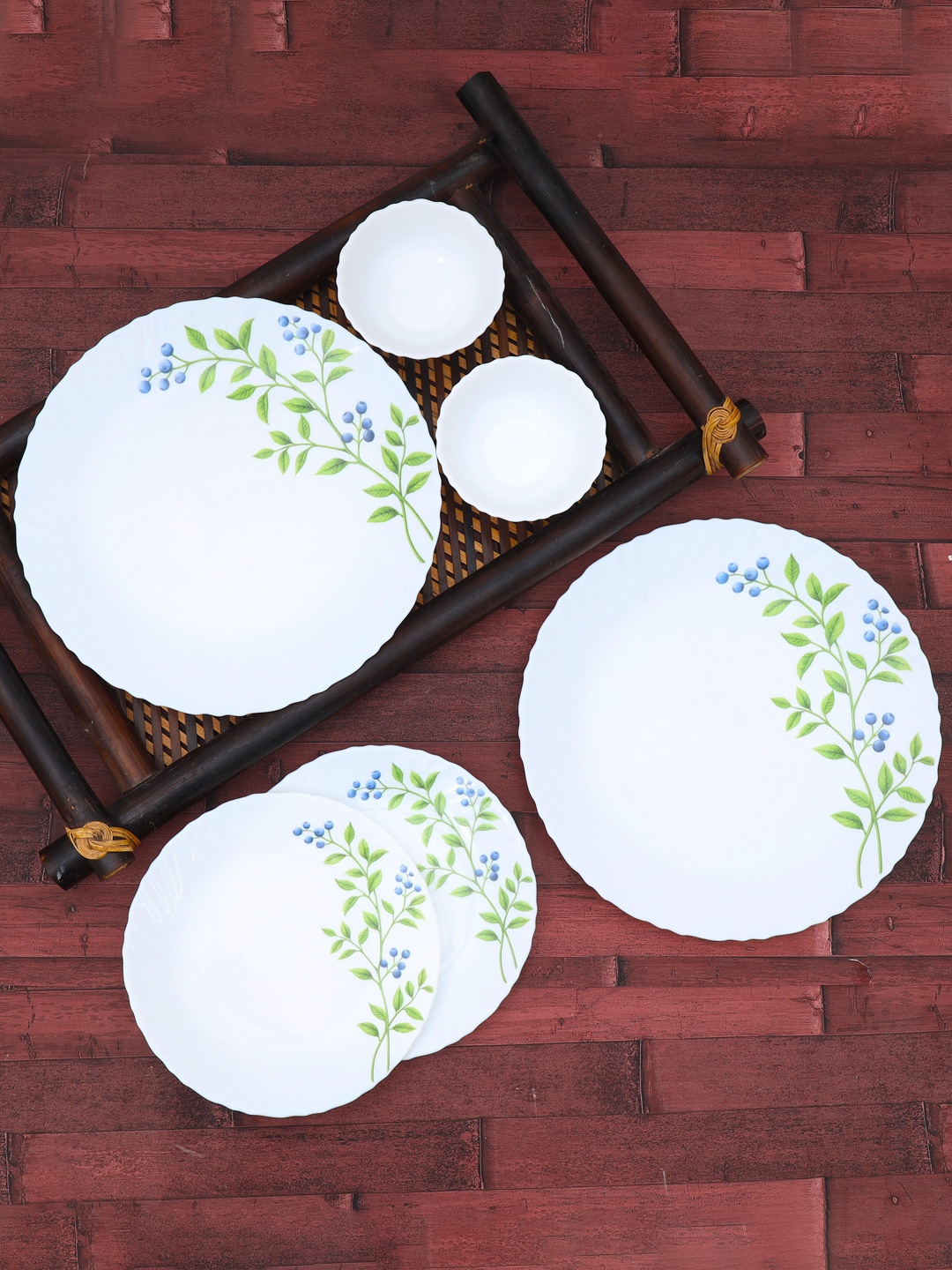 

Laopala Novo Collection White 6 Pieces Lush Greens Opal Glass Dinner Set