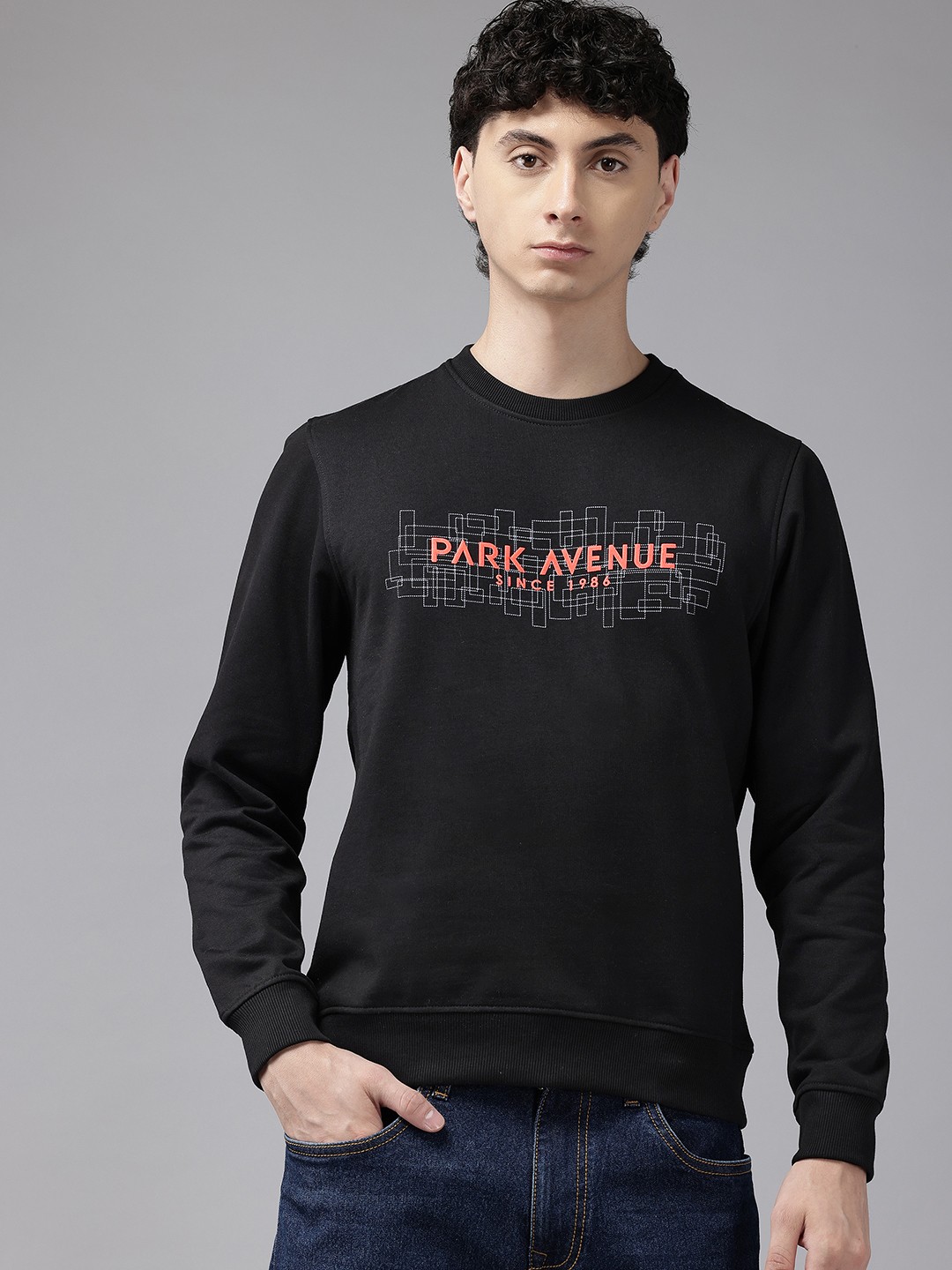 

Park Avenue Men Slim fit Printed Sweatshirt, Black
