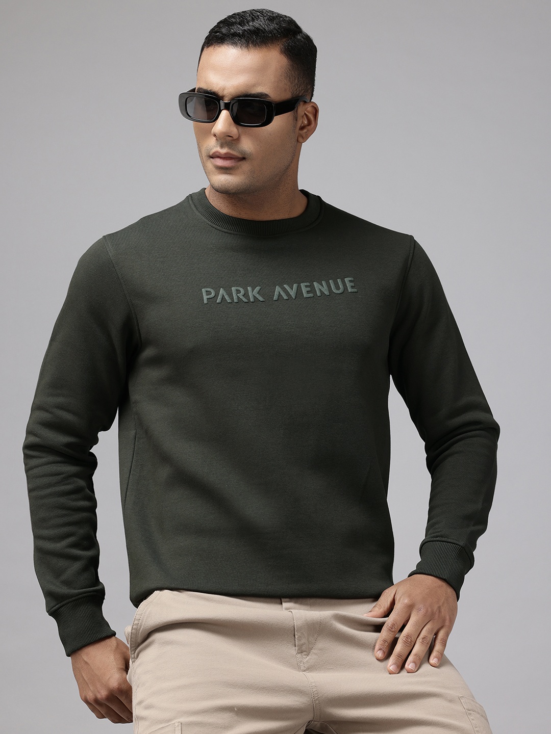 

Park Avenue Brand Logo Printed Pullover Sweatshirt, Green