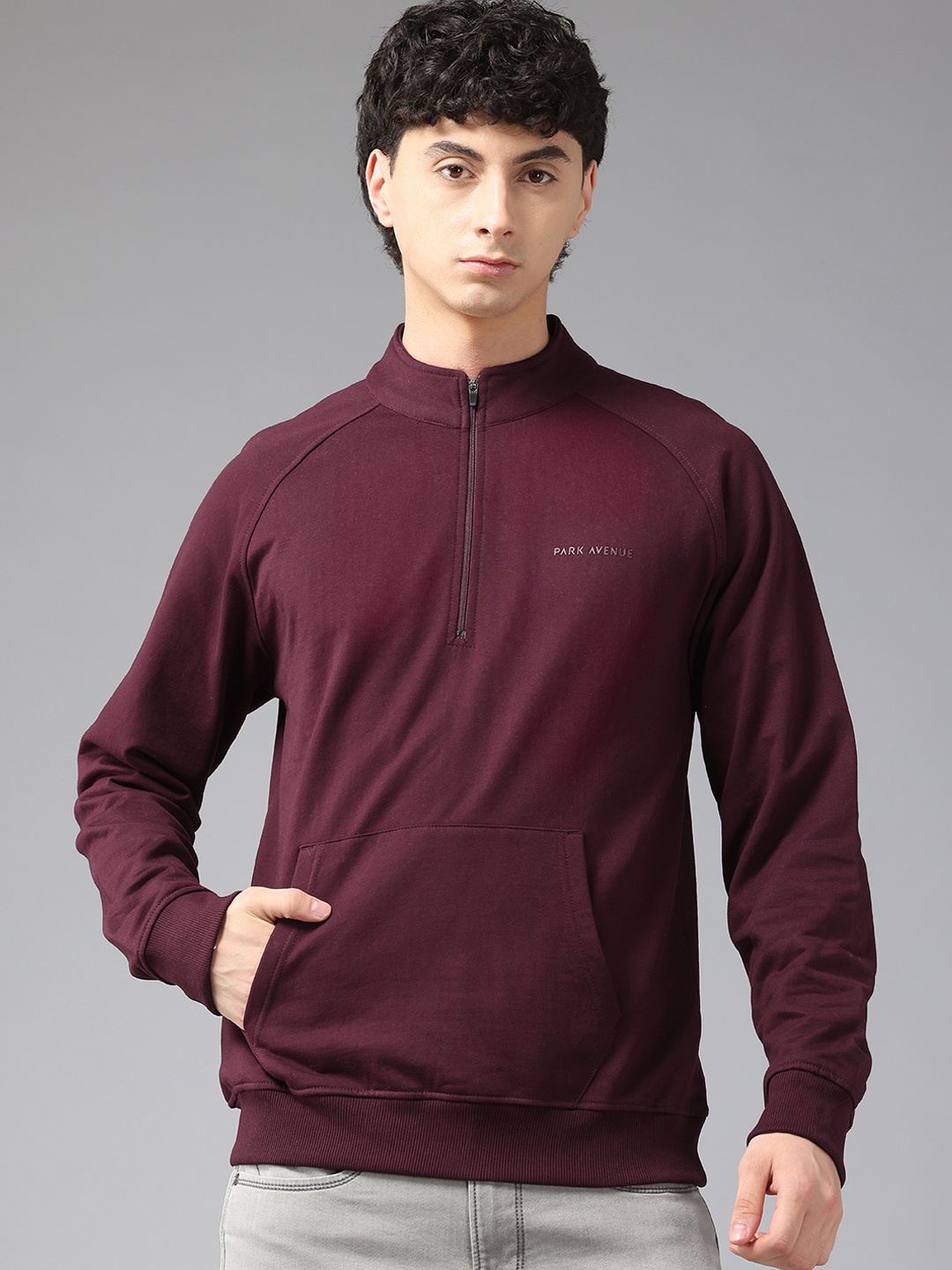 

Park Avenue Half Zipper Sweatshirt, Maroon