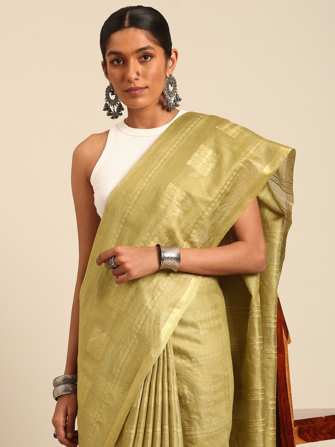 

Taavi Woven Design Handloom Saree, Olive