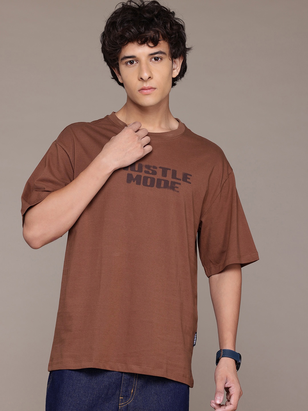 

The Roadster Lifestyle Co. Typography Pure Cotton Relaxed T-shirt, Brown