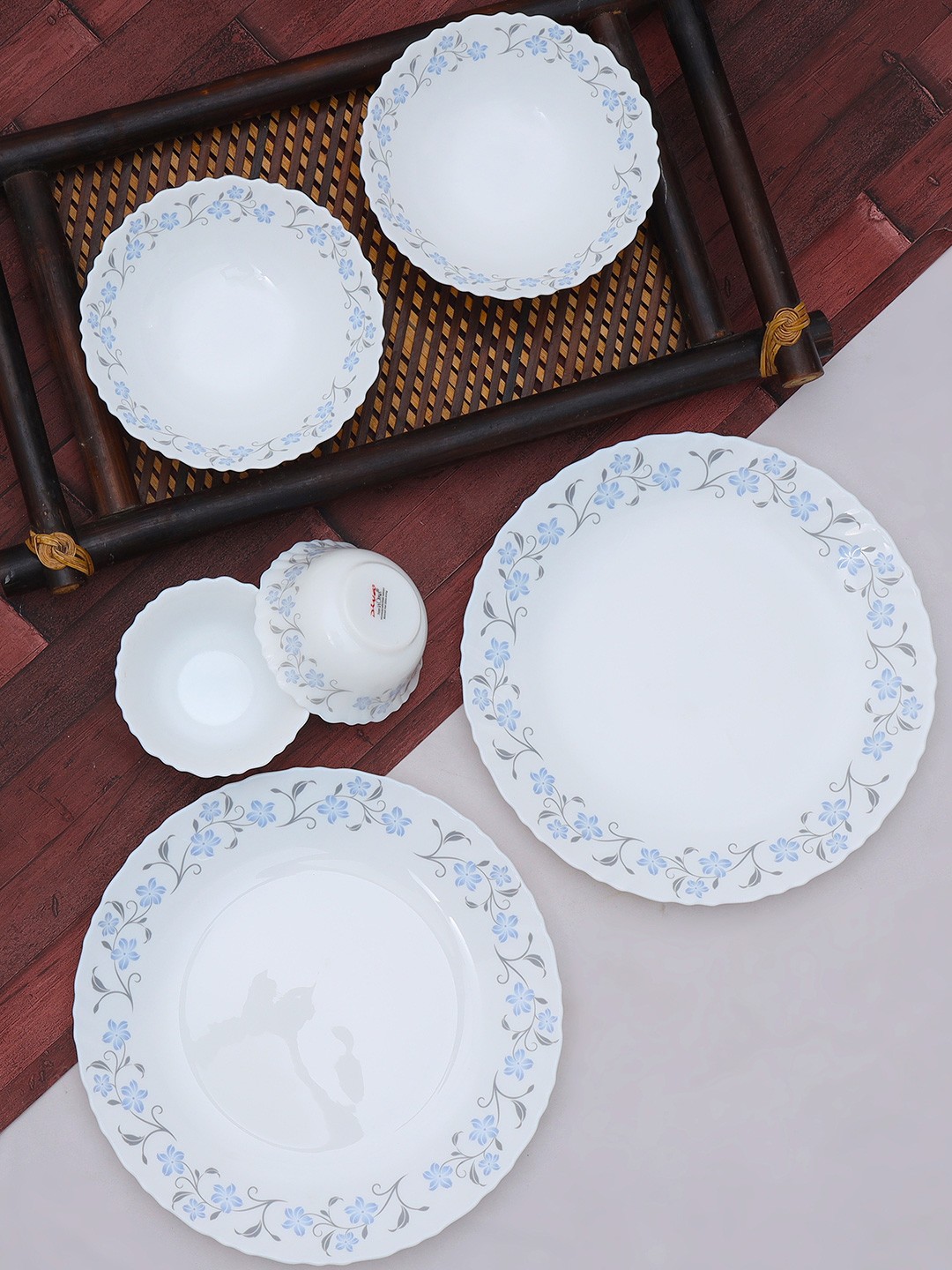 

Laopala Diva Classique White & Blue 6 Pcs Floral Opal Glass Micowave safe Dinner Set
