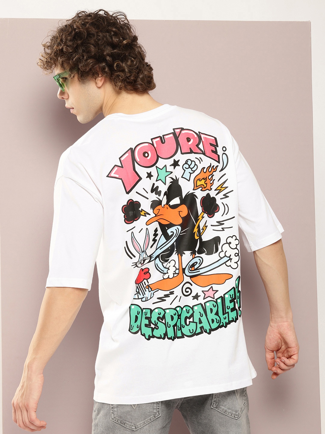 

Kook N Keech Looney Tunes Men Bugs Bunny Printed Pure Cotton Drop-Shoulder Sleeves T-shirt, White