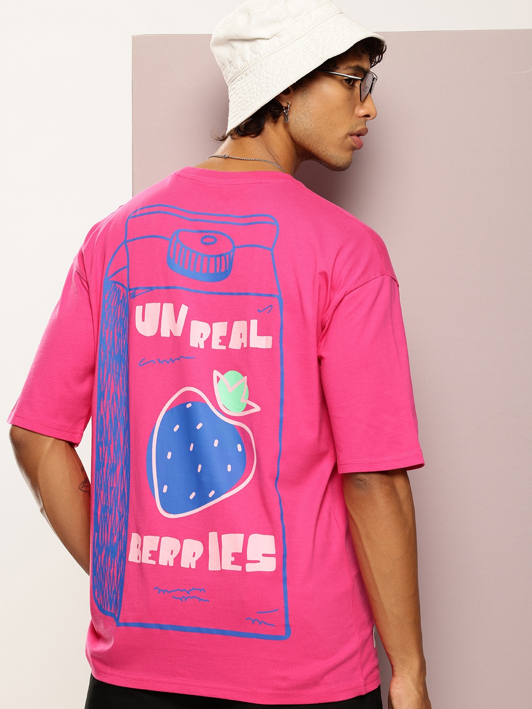 

Kook N Keech Men Printed Drop-Shoulder Sleeves Oversized Pure Cotton T-shirt, Pink