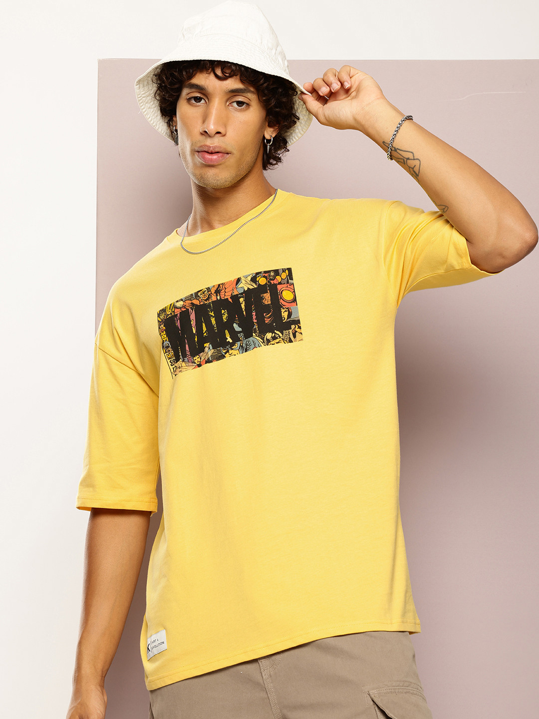 

Kook N Keech Men Printed Drop-Shoulder Sleeves Oversized Pure Cotton T-shirt, Yellow