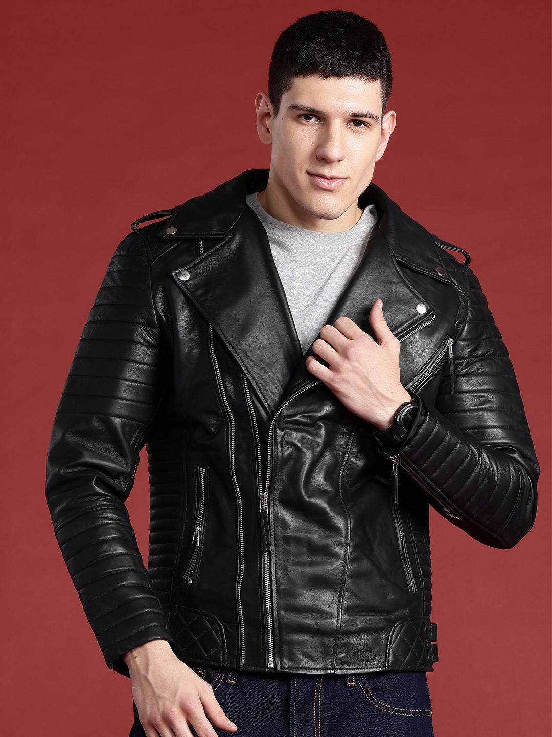 

Leather Retail Men Overlap-Closure Leather Biker Jacket, Black