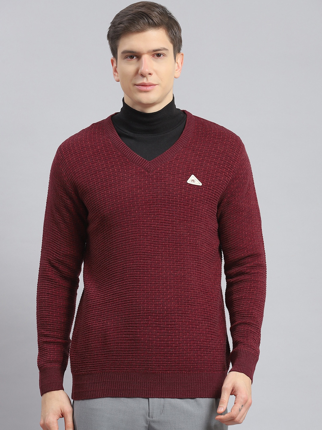 

Monte Carlo Self Design Long Sleeves Pullover, Maroon