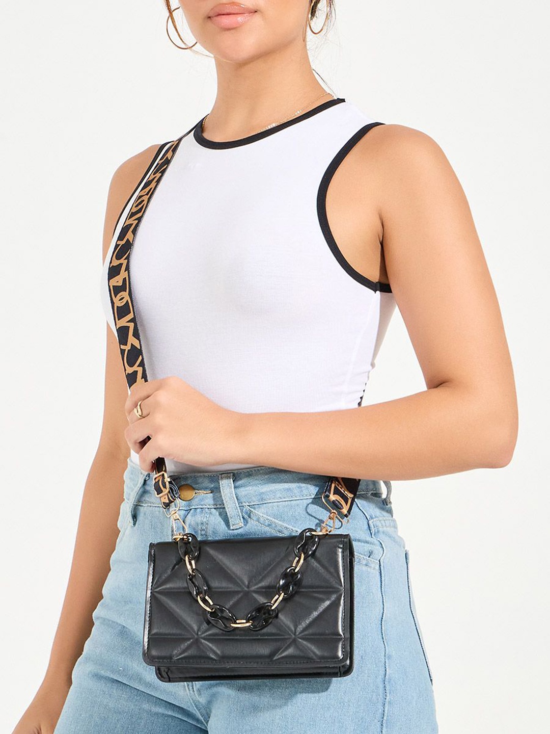 

Styli Black Quilted Structured Handheld Bag