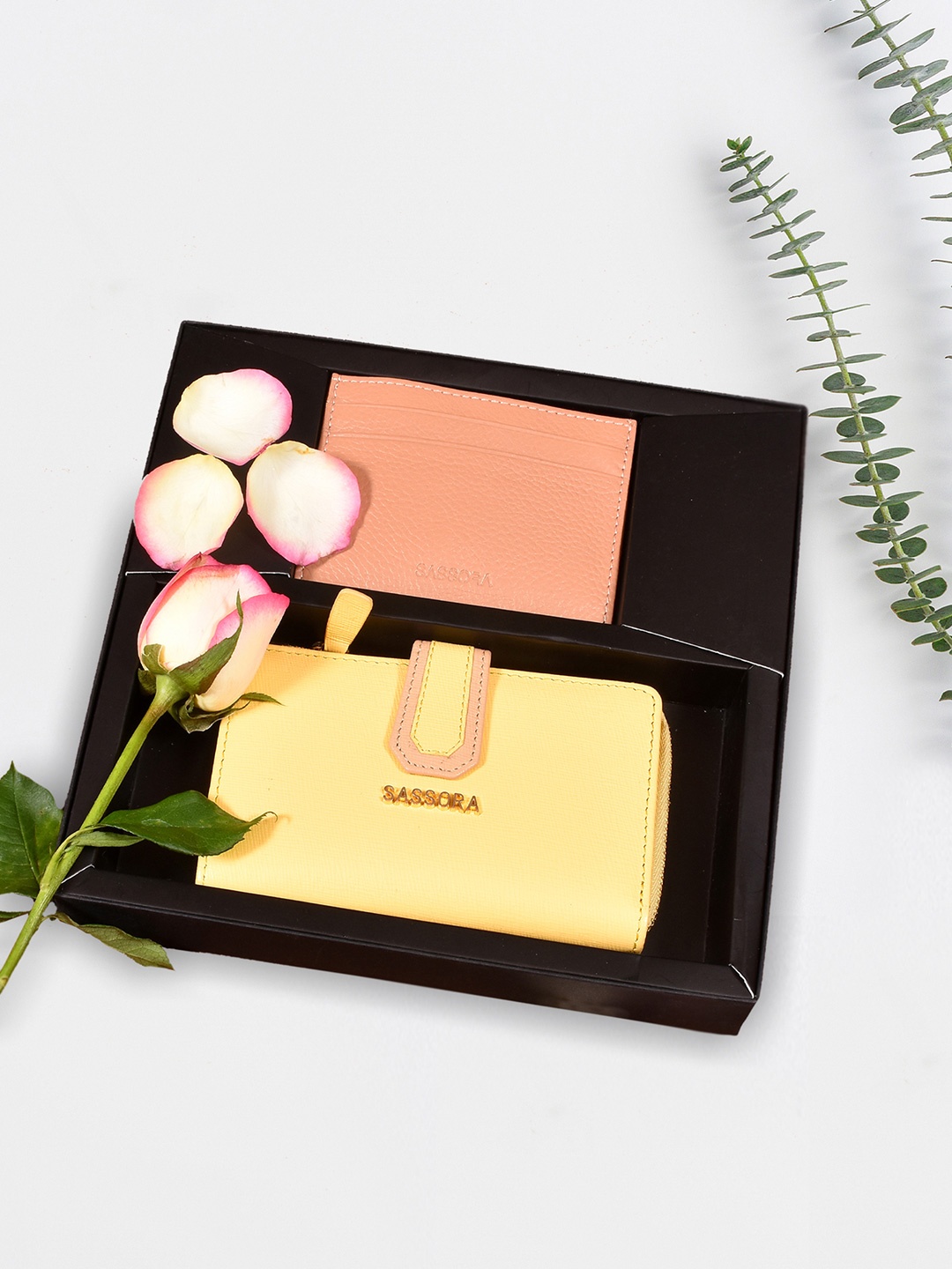

Sassora Women Wallet and Card Holder Gift Set, Yellow