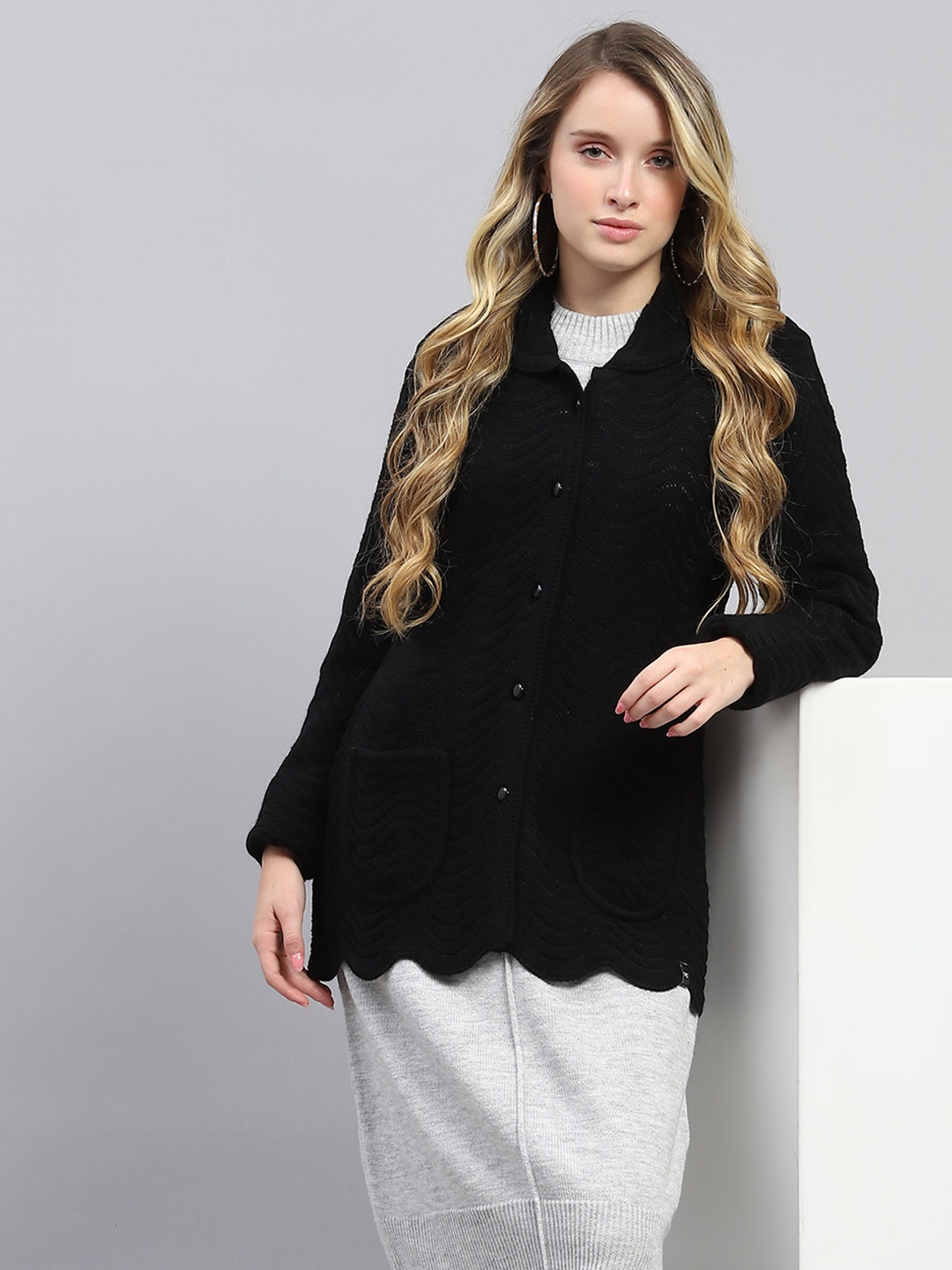 

Monte Carlo Self-Design Scalloped Hem Cardigan, Black