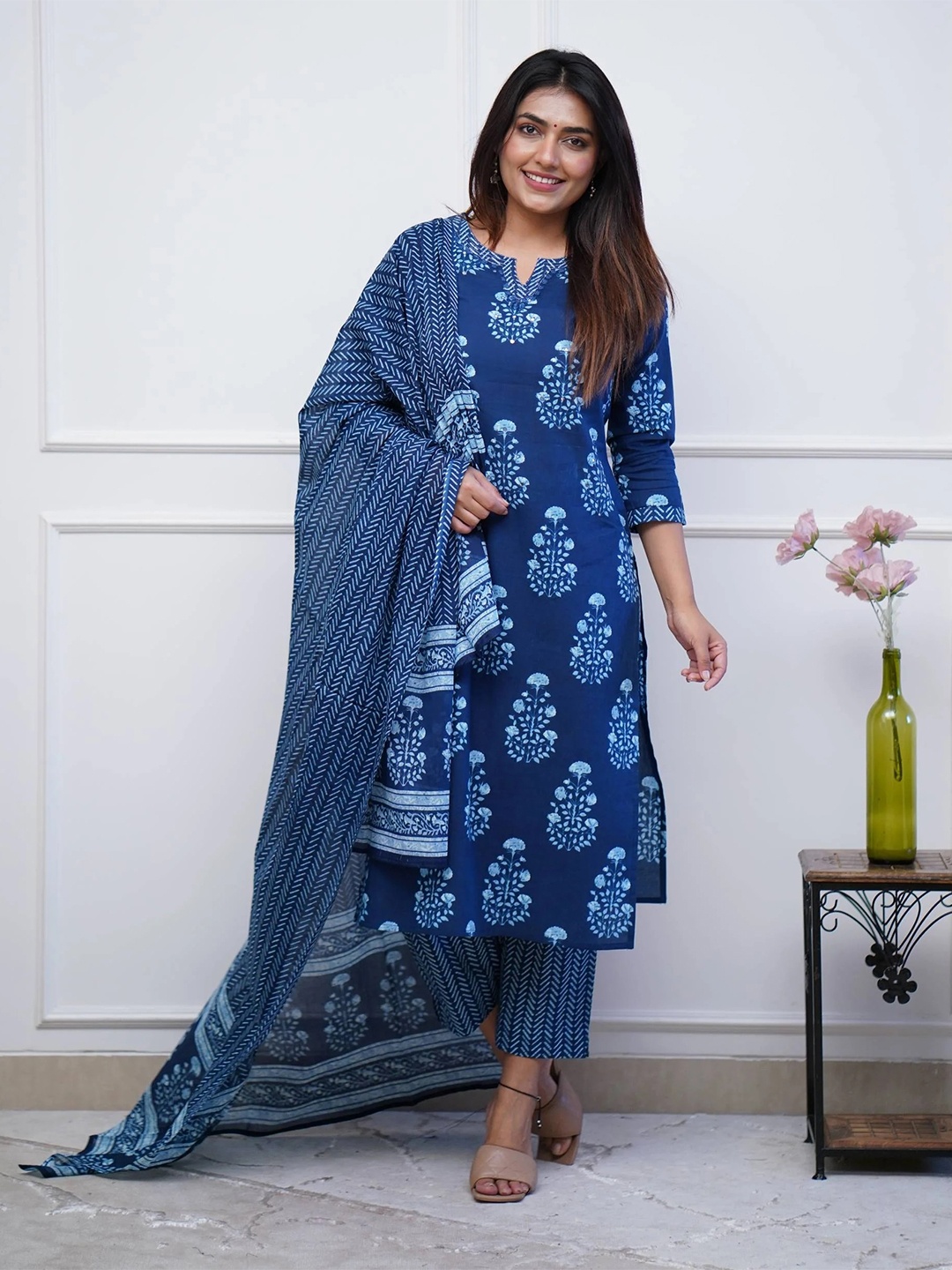 

KALINI Floral Printed Straight Kurta with Trousers & Dupatta, Navy blue