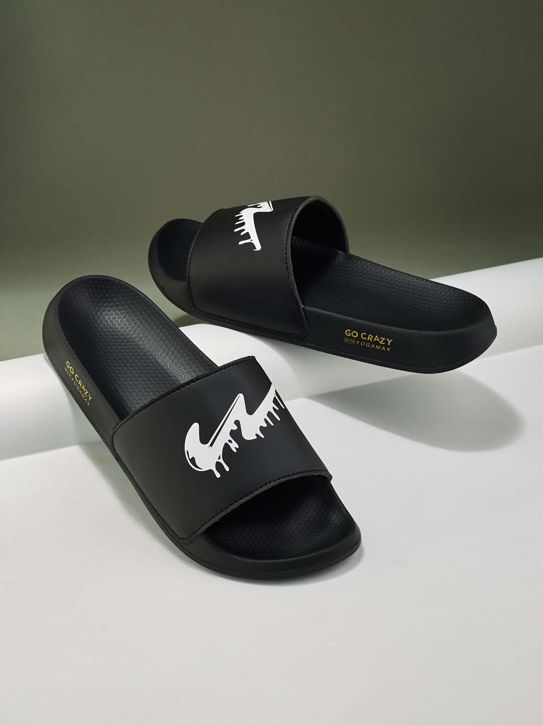 

Campus SL-443 Men Slides, Black