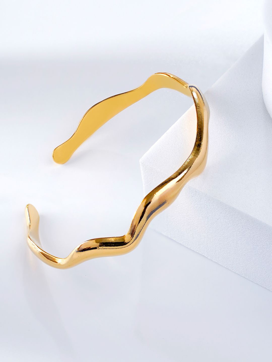

SWASHAA Gold-Plated Cuff Bracelet