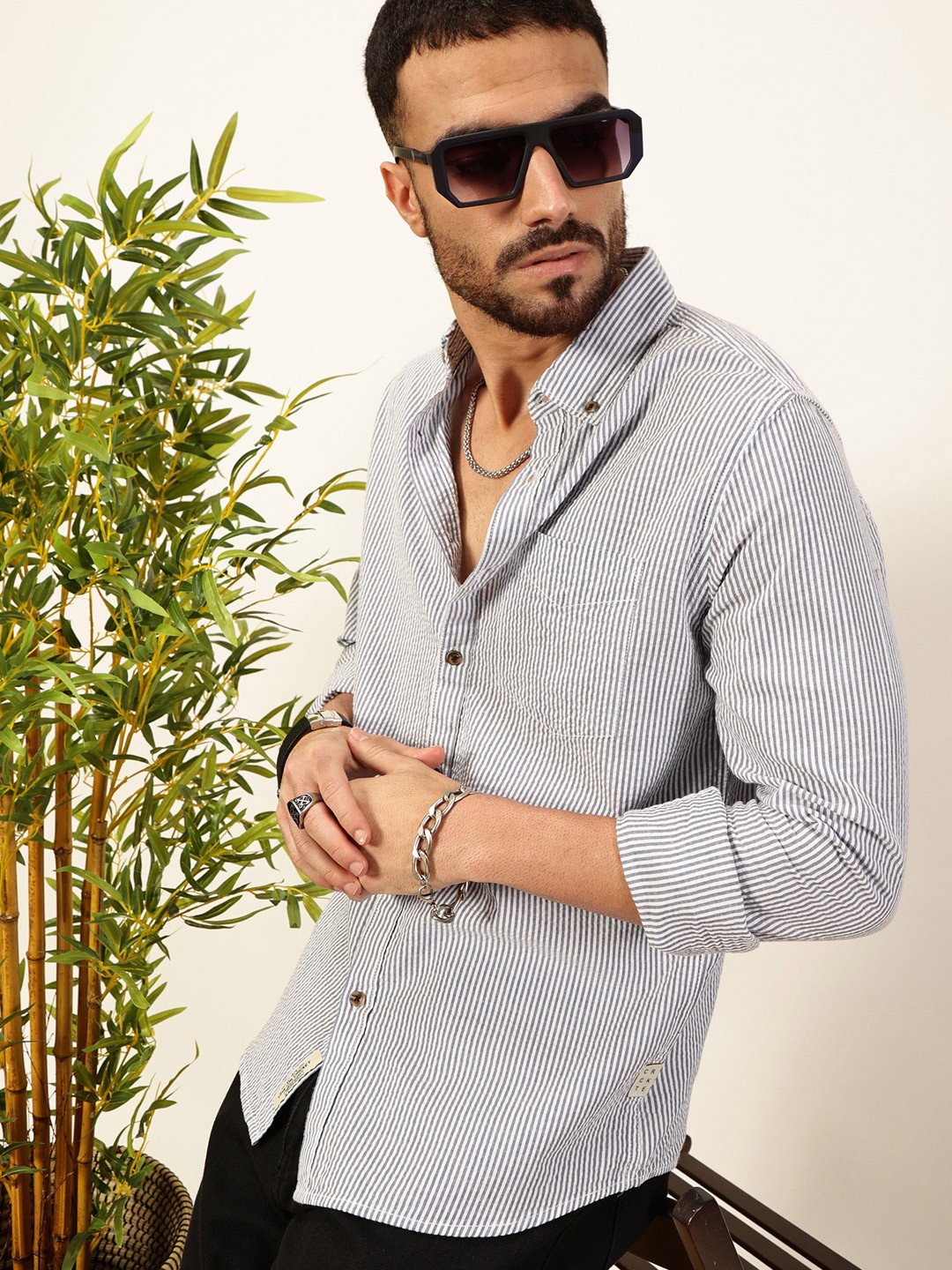 

Thomas Scott Men Premium Slim Fit Striped Button-Down Collar Pure Cotton Casual Shirt, Navy blue