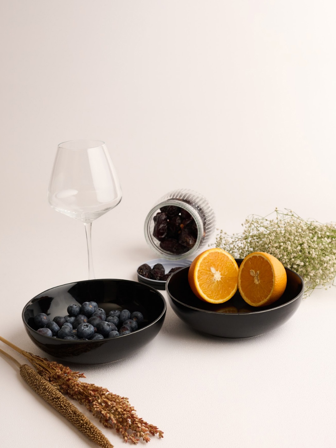 

BlackCarrot Black Set of 2 Ceramic Snack Bowls 750ml